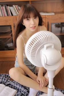 MM131美女大尺度私密照尤果